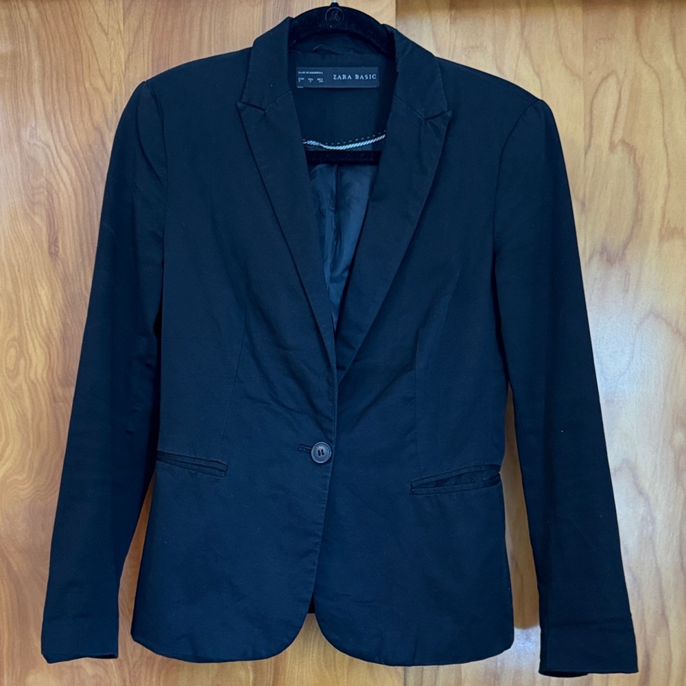 Zara Women's Classic Black Suit Jacket